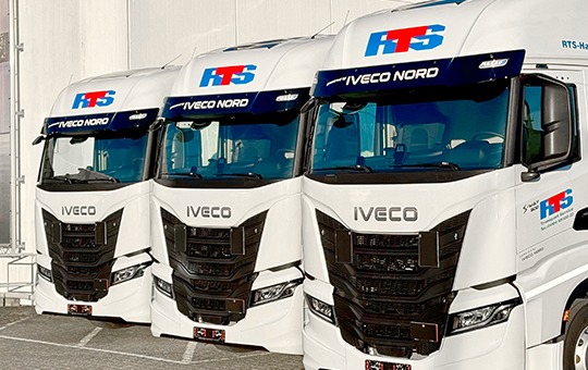​RTS übernimmt 100 neue IVECO S-WAY Wechselbrückenfahrgestelle